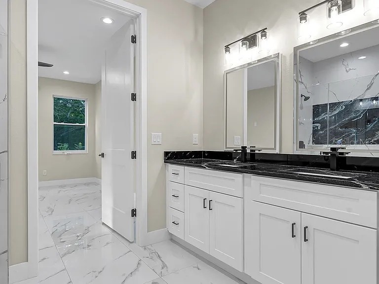 2839 60th Avenue N Saint Petersburg FL 33714 TB8457669 image20