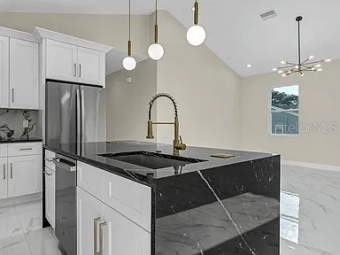 2839 60th Avenue N Saint Petersburg FL 33714 TB8457669 image6