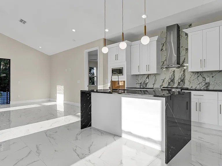 2839 60th Avenue N Saint Petersburg FL 33714 TB8457669 image8