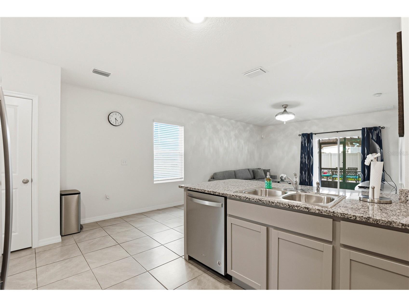 2839 Maiden Grass Isle Wesley Chapel FL 33543 TB8493964 image16