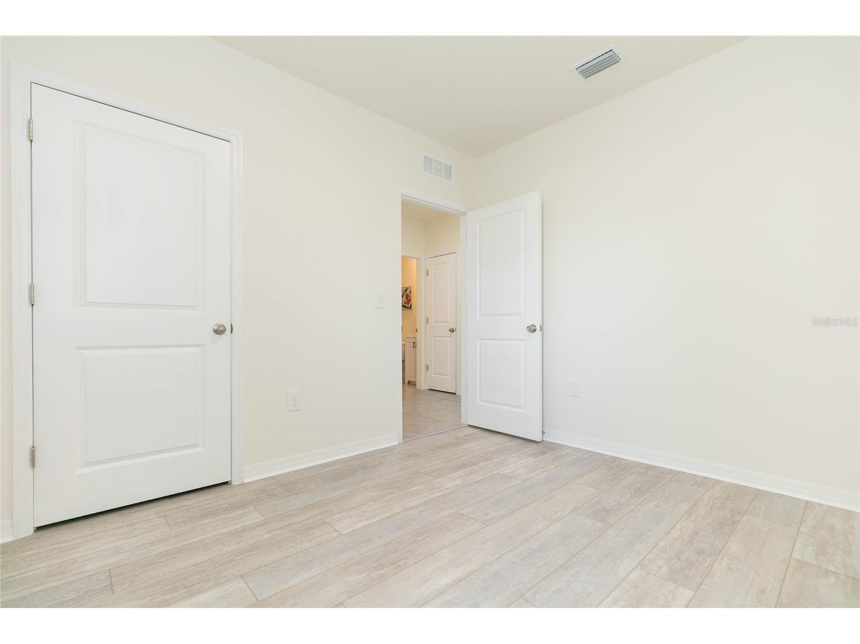 2839 Maiden Grass Isle Wesley Chapel FL 33543 TB8516541 image15