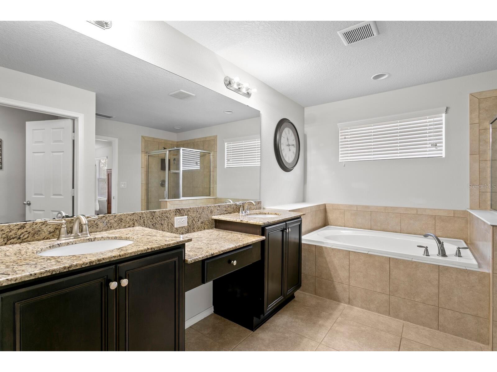 2839 Maple Brook Loop Lutz FL 33558 TB8477296 image30