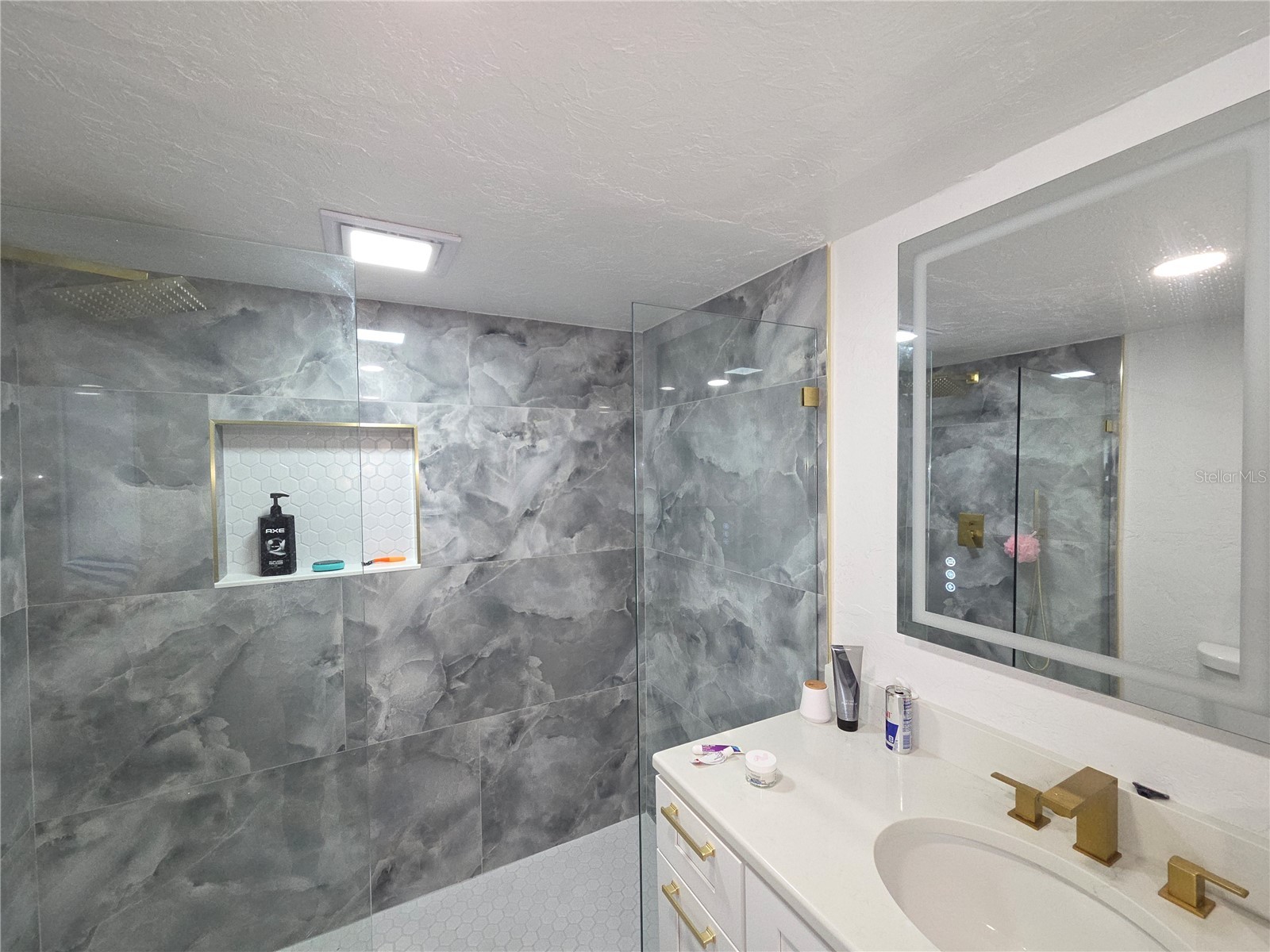 2839 Olympic Street Sarasota FL 34231 A4680914 image22