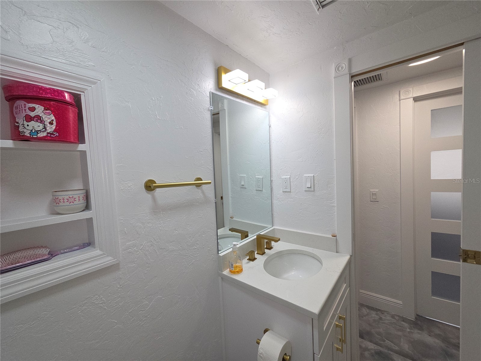 2839 Olympic Street Sarasota FL 34231 A4680914 image25