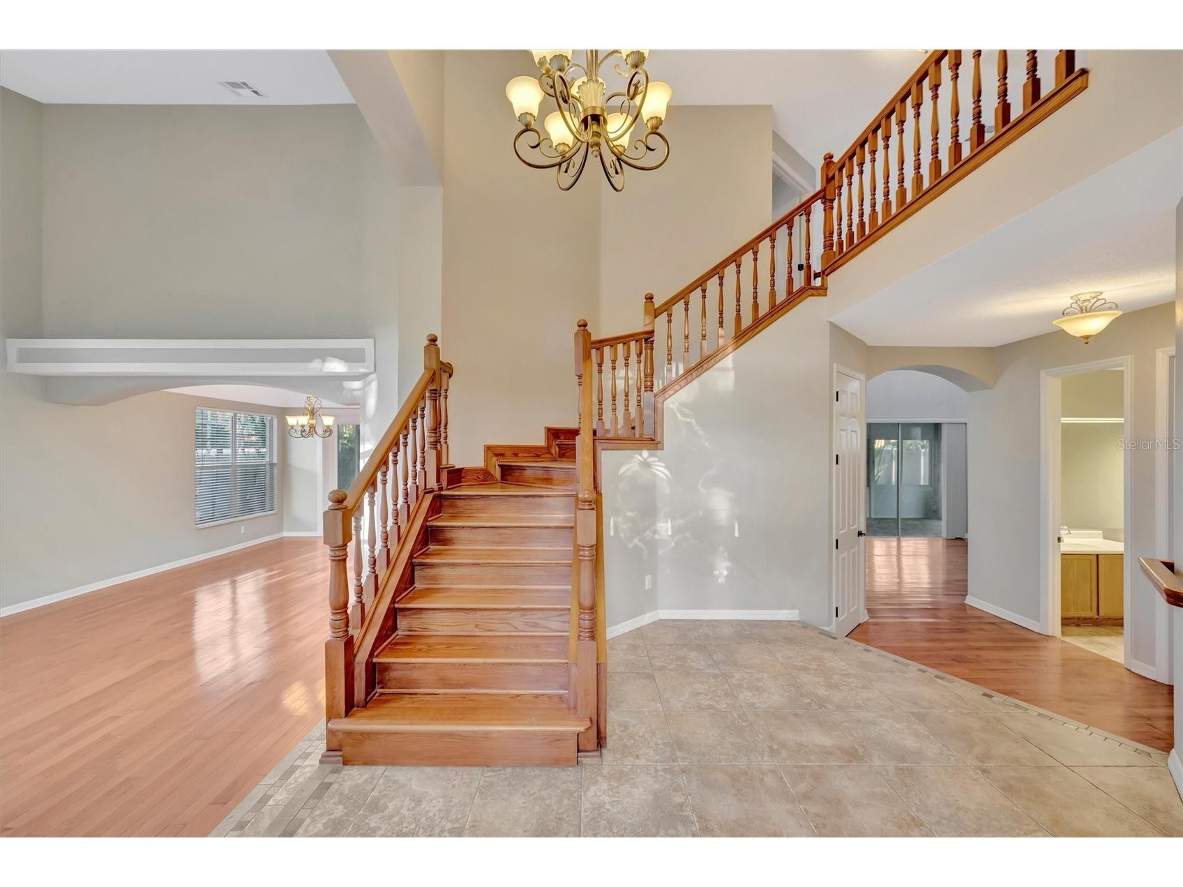 2839 Safe Harbor Drive Tampa FL 33618 TB8498857 image10