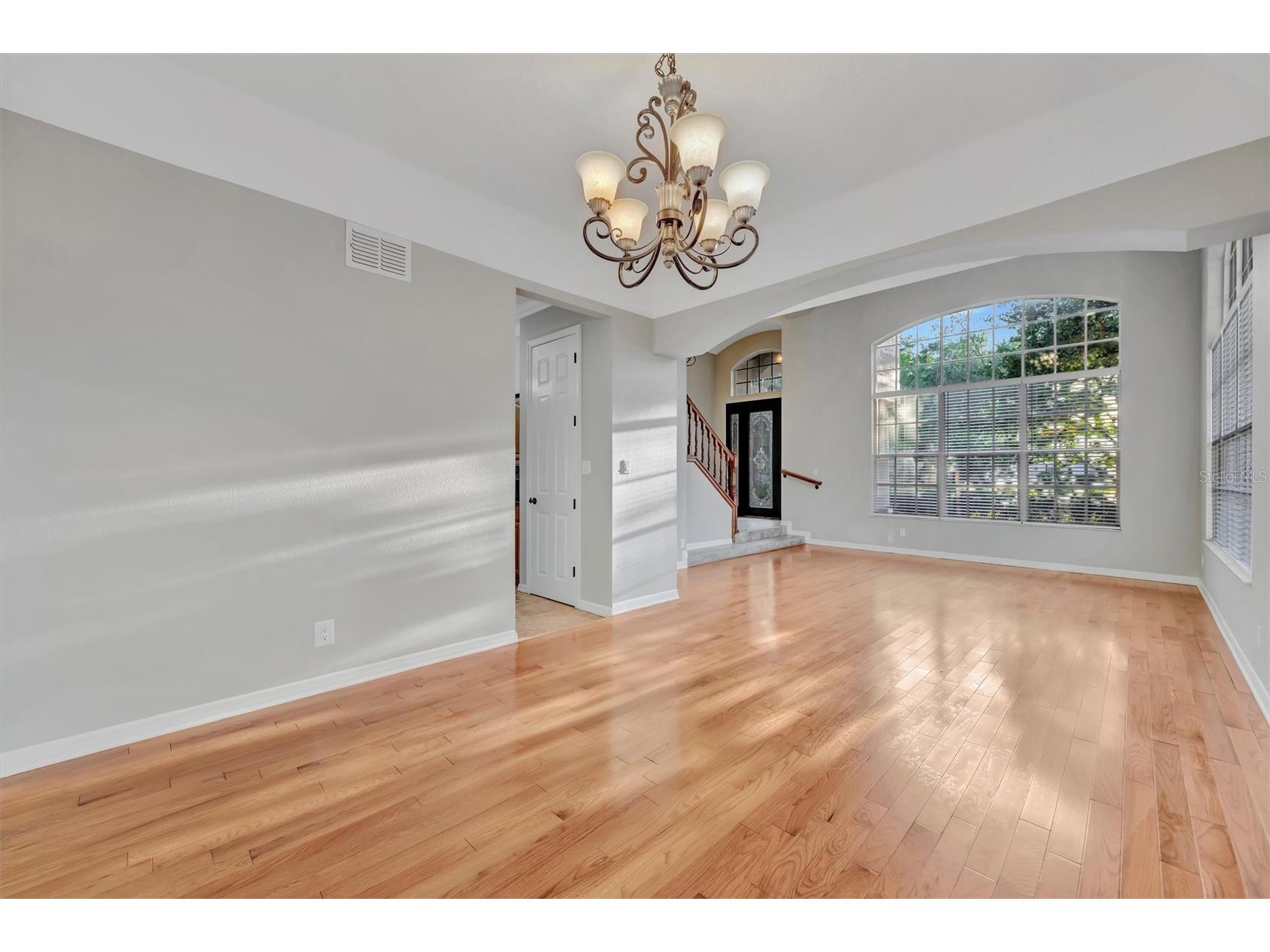 2839 Safe Harbor Drive Tampa FL 33618 TB8498857 image17