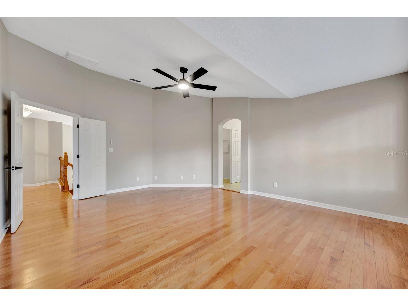 2839 Safe Harbor Drive Tampa FL 33618 TB8498857 image64