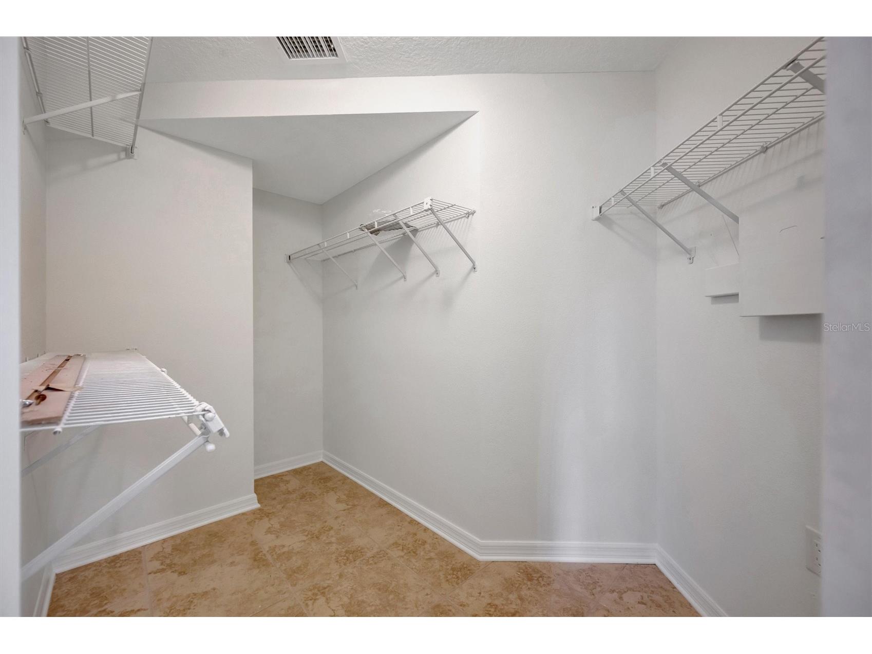 2839 Safe Harbor Drive Tampa FL 33618 TB8498857 image65
