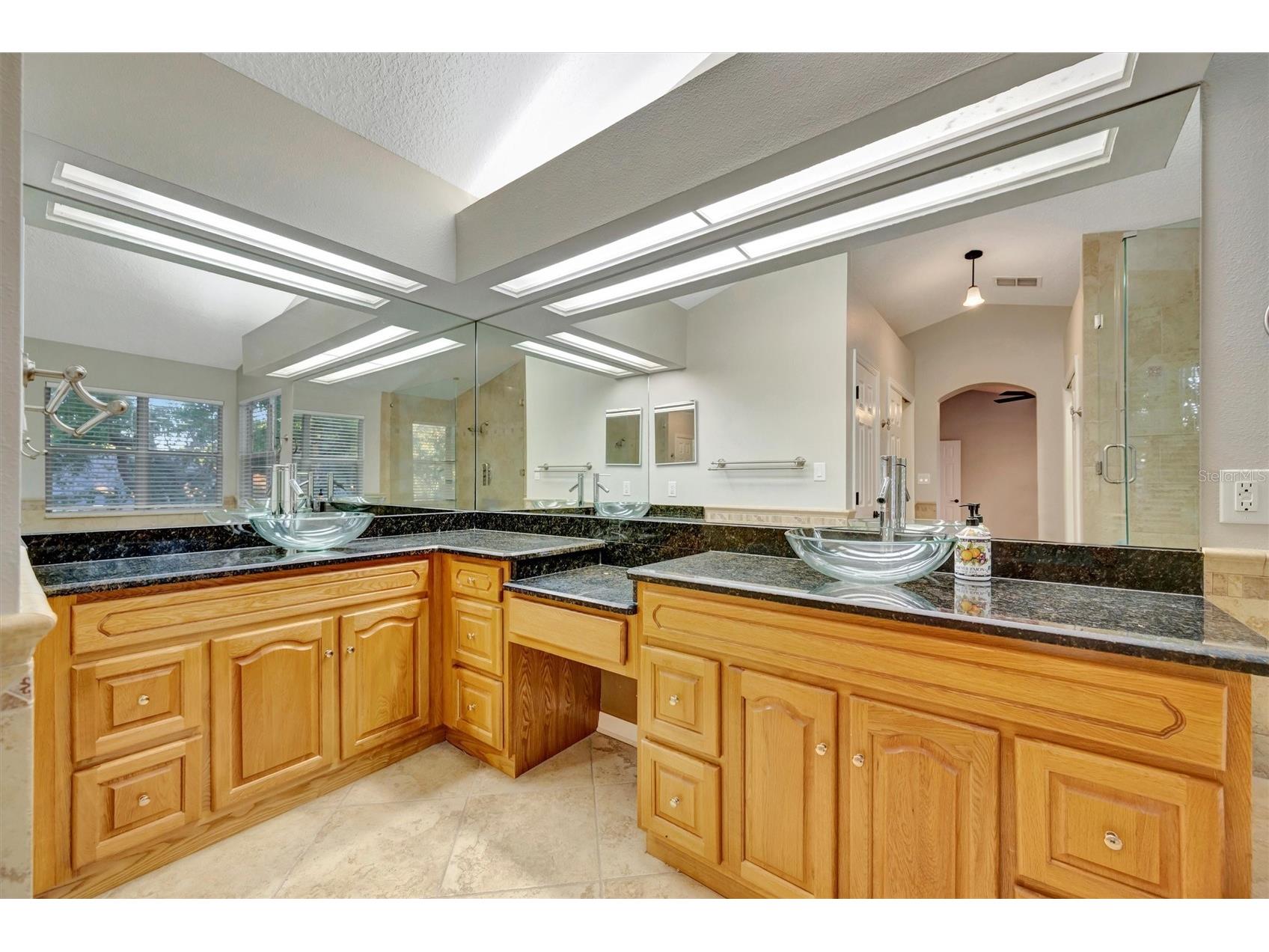 2839 Safe Harbor Drive Tampa FL 33618 TB8498857 image72