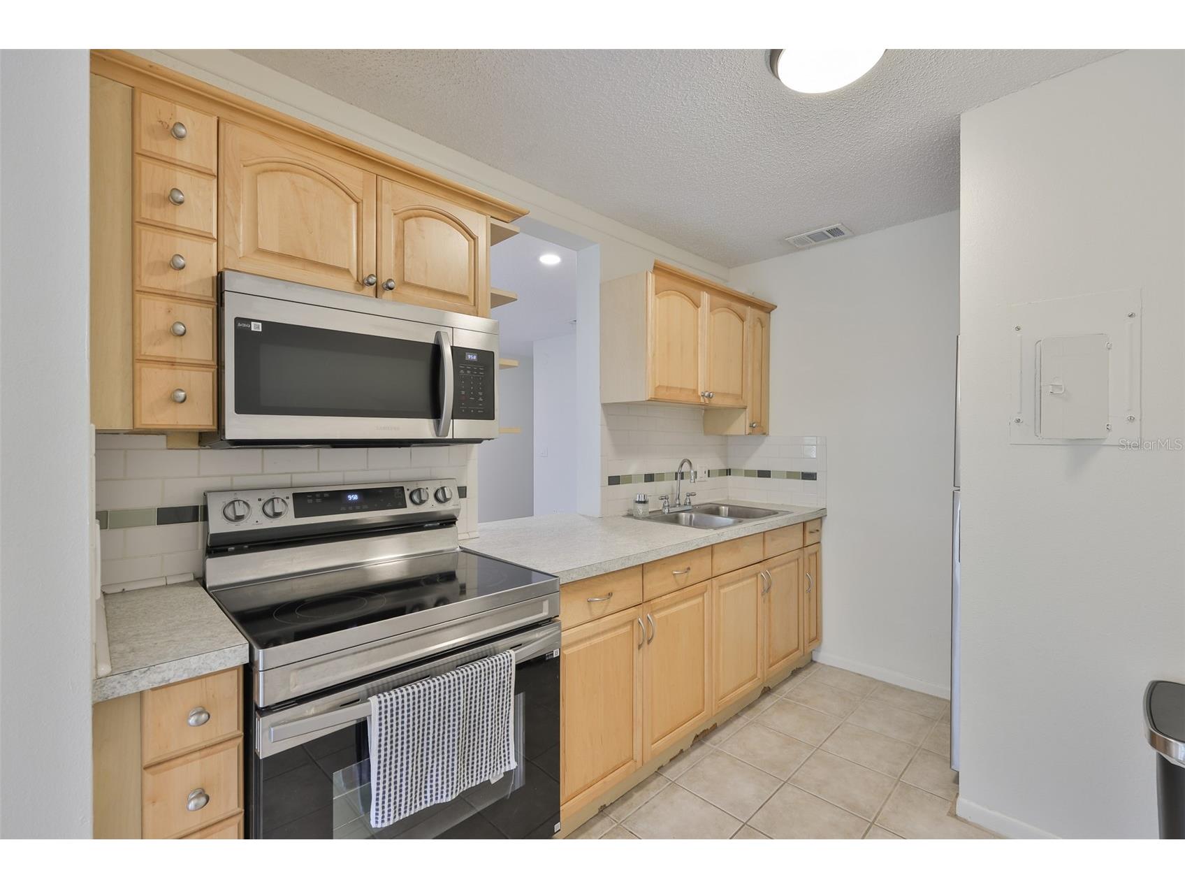 284 115th Avenue N #3 Saint Petersburg FL 33716 TB8494602 image13