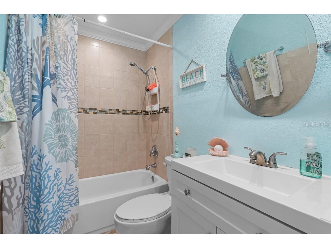 284 44th Avenue Saint Pete Beach FL 33706 TB8450585 image16