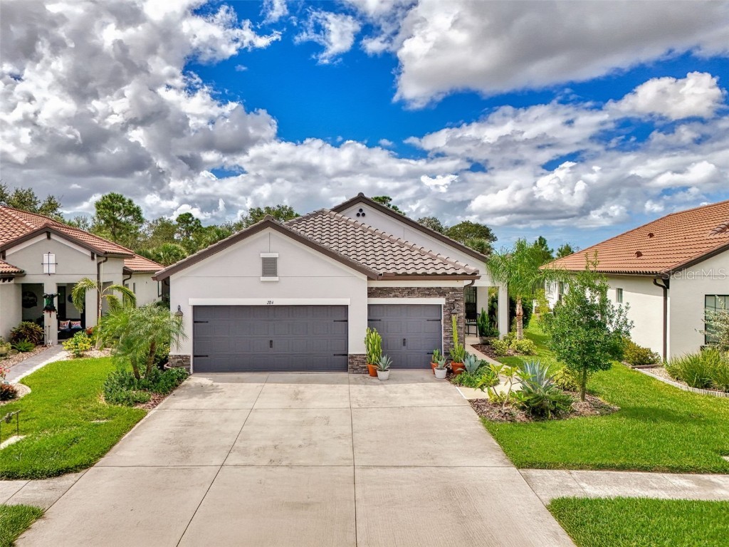 284 Caserta Court Nokomis FL 34275 A4667547 image1
