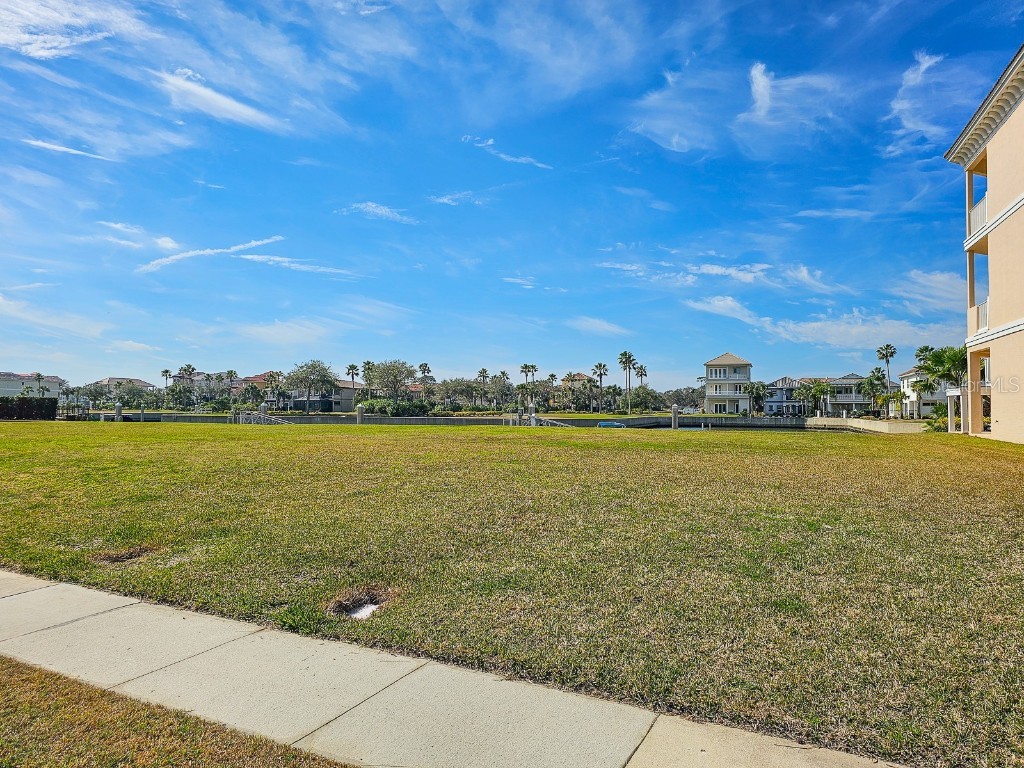 284 Harbor Village Point N Palm Coast FL 32137 FC307089 image1