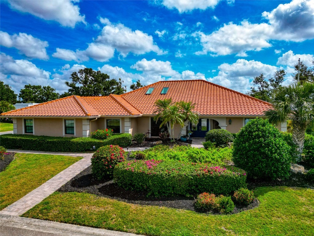 284 Lookout Point Drive Osprey FL 34229 A4646787 image1