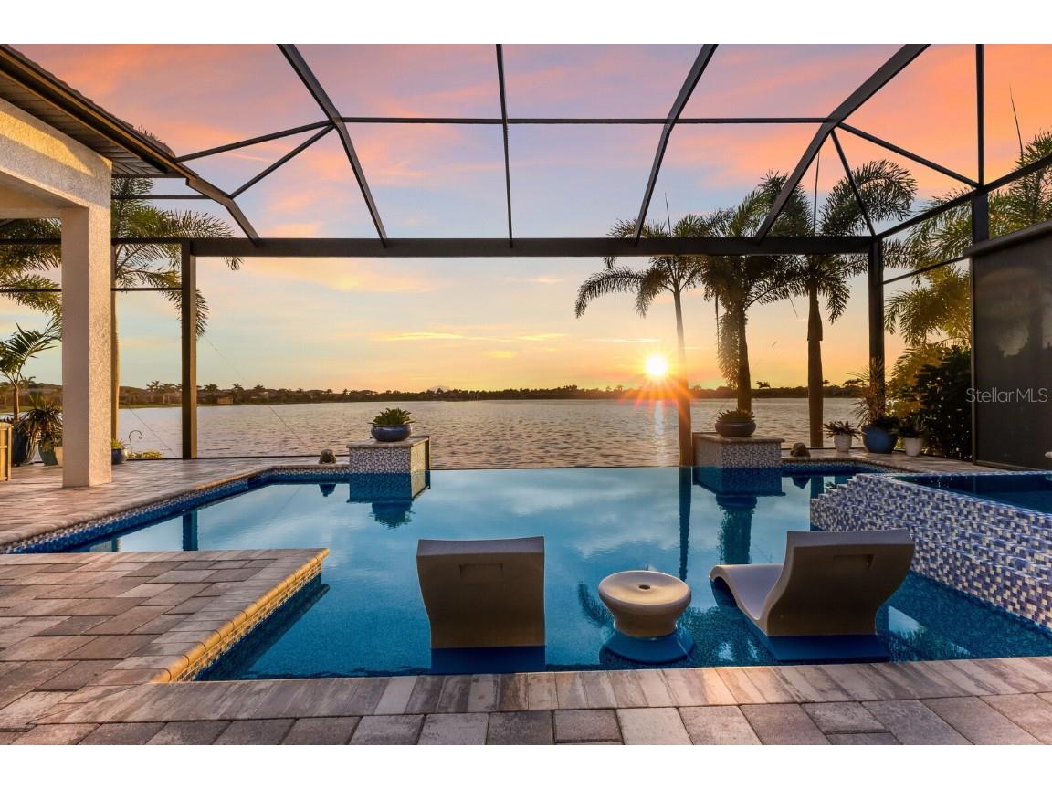 284 Maraviya Boulevard Nokomis FL 34275 - LAKE AWESOME A4662095 image1