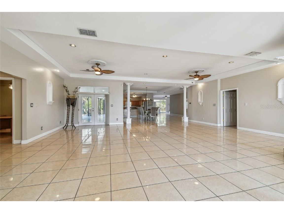 284 Peninsula Avenue Tarpon Springs FL 34689 TB8375093 image10