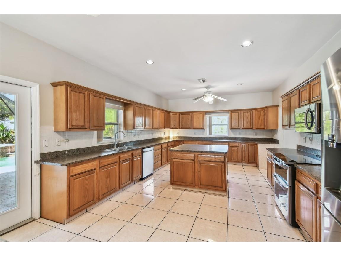 284 Peninsula Avenue Tarpon Springs FL 34689 TB8428942 image17