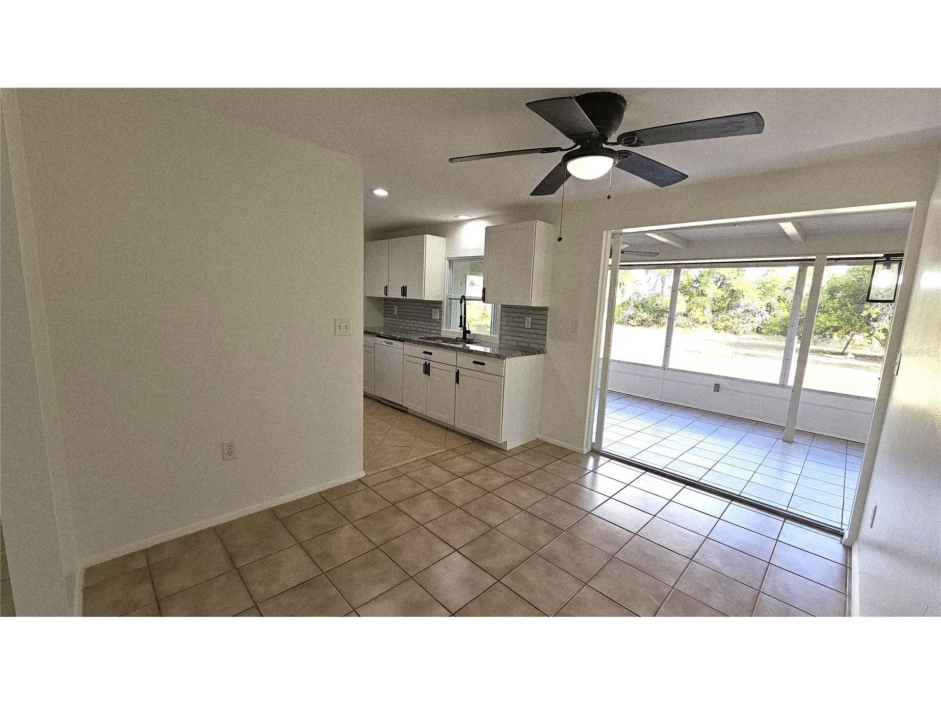 284 Rotonda Boulevard W Rotonda West FL 33947 S5146070 image9