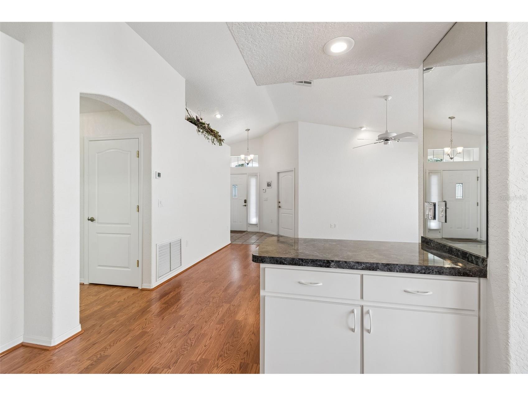 284 Royal Palm Way Spring Hill FL 34608 TB8485238 image10