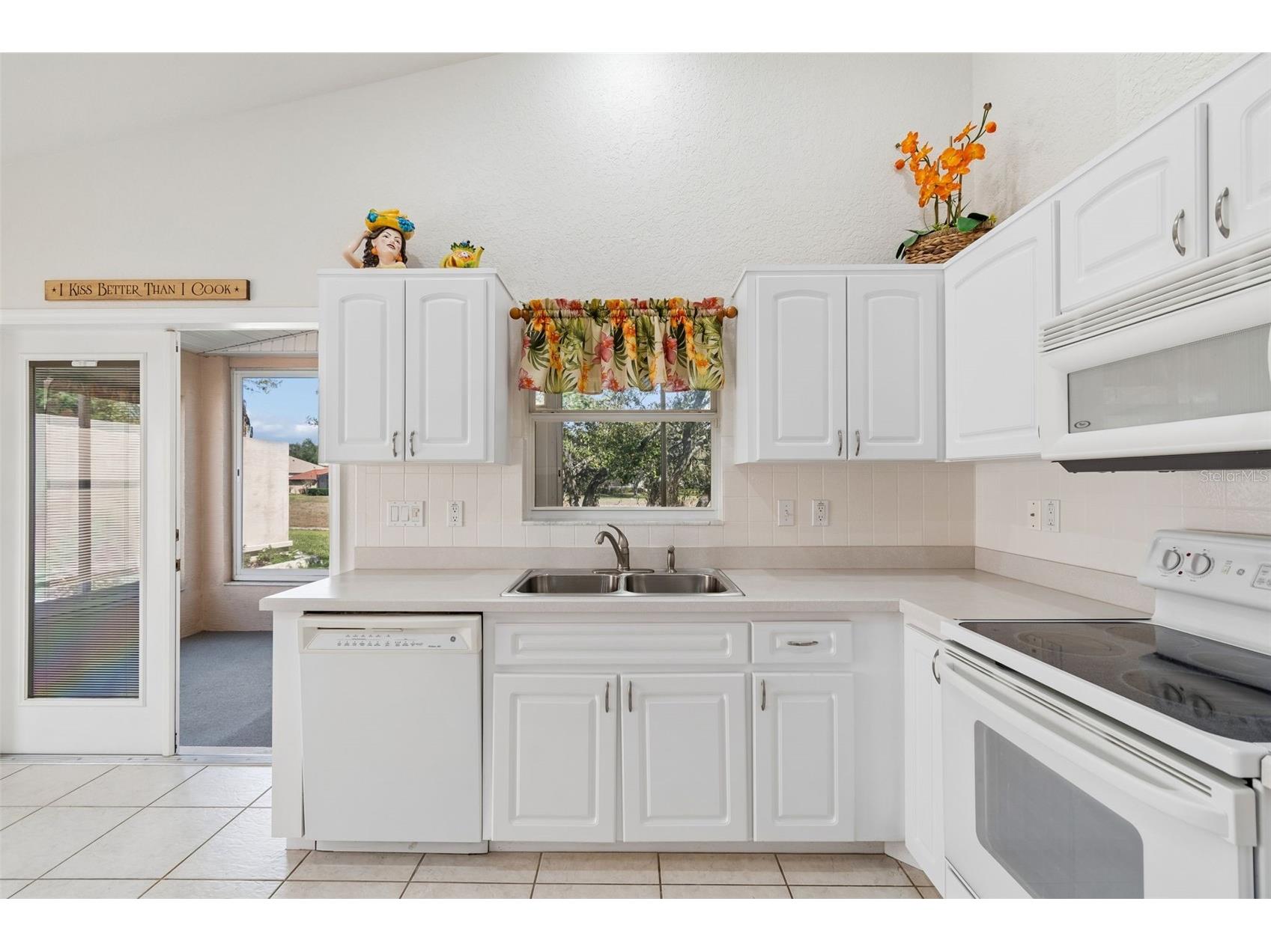 284 Royal Palm Way Spring Hill FL 34608 TB8485238 image20