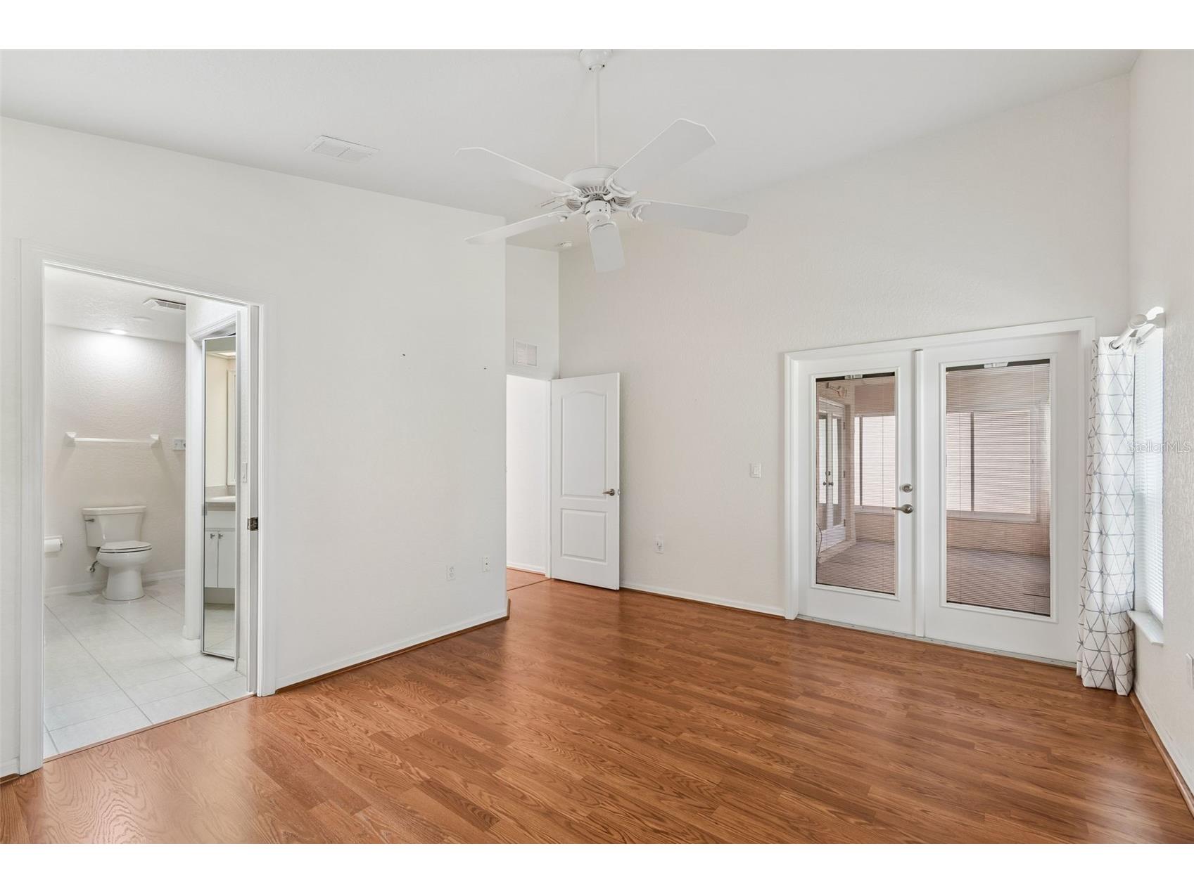 284 Royal Palm Way Spring Hill FL 34608 TB8485238 image31