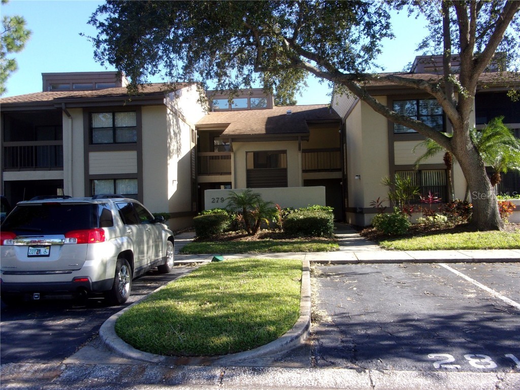 284 Woodlake Wynde Oldsmar FL 34677 U8213886 image1