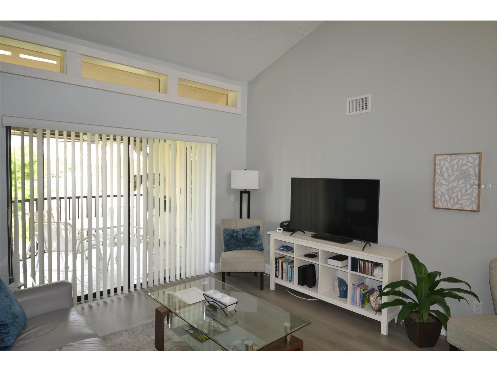 284 Woodlake Wynde Oldsmar FL 34677 TB8494637 image16