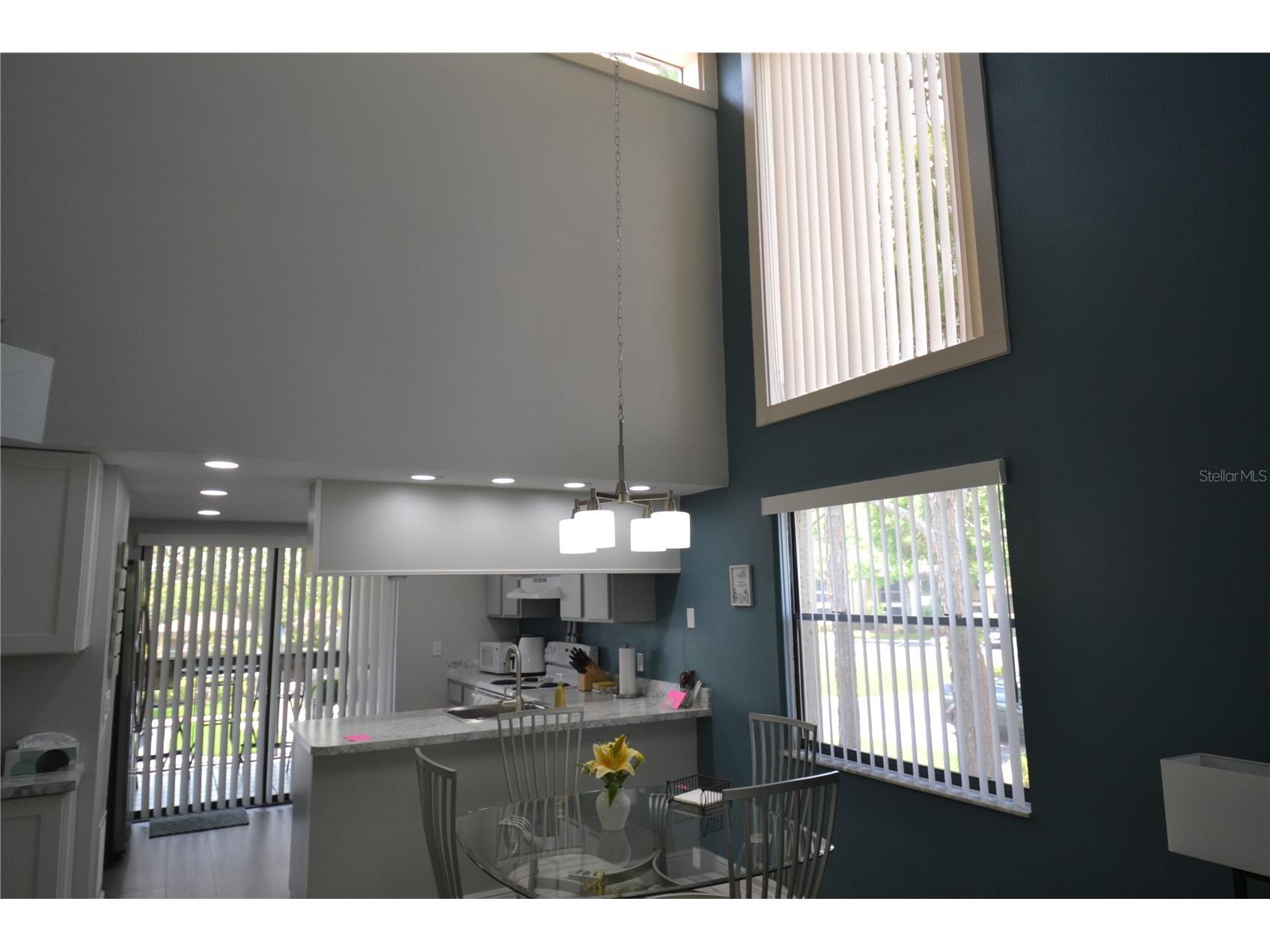 284 Woodlake Wynde Oldsmar FL 34677 TB8494637 image3