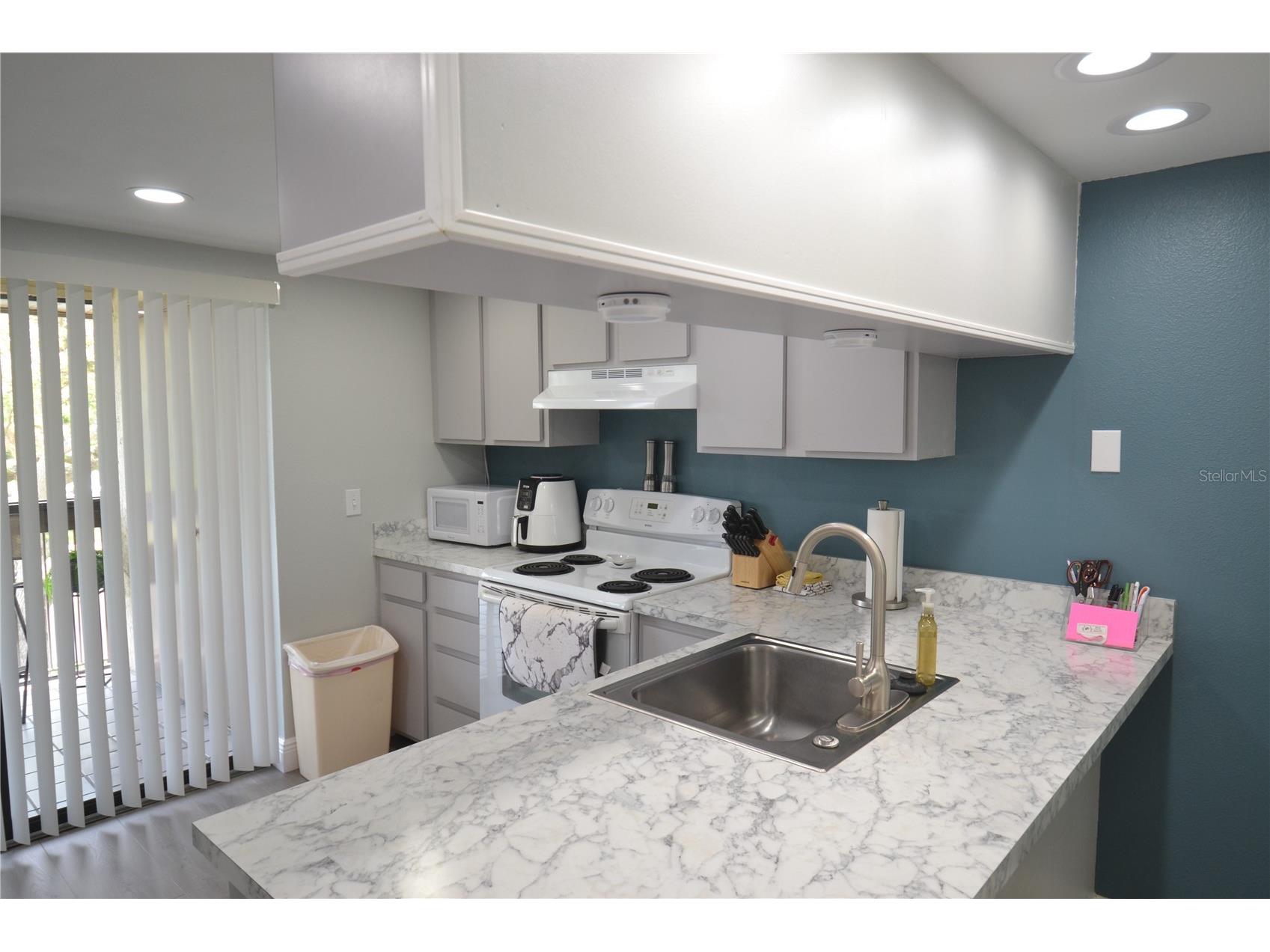 284 Woodlake Wynde Oldsmar FL 34677 TB8494637 image4