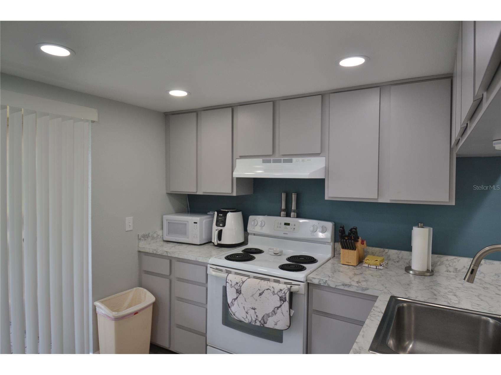 284 Woodlake Wynde Oldsmar FL 34677 TB8494637 image5