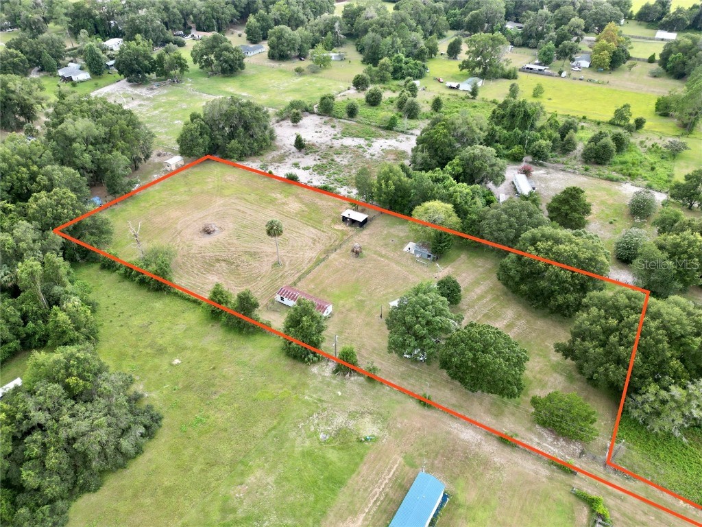 2840 NE 135th Street Anthony FL 32617 OM662879 image1