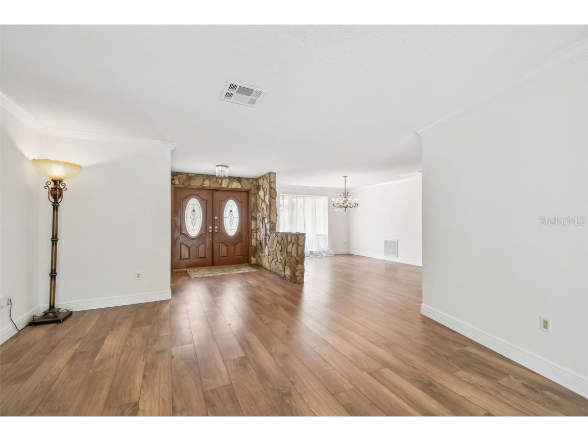 2840 Pheasant Run Clearwater FL 33759 TB8408585 image8