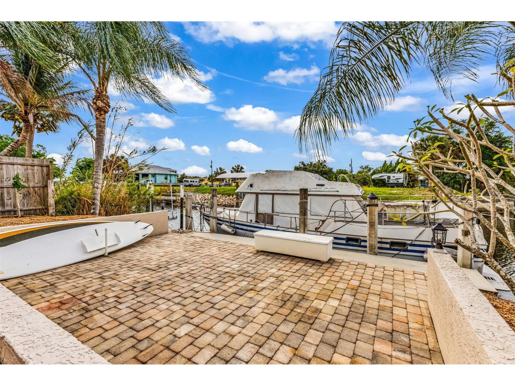 28401 Coco Palm Dr Punta Gorda FL 33982 C7524374 image3