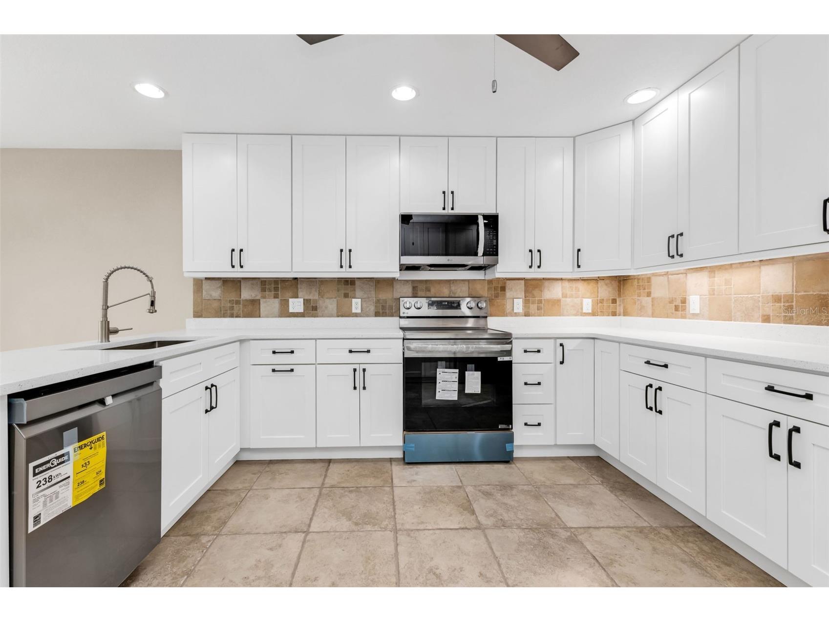 28401 Coco Palm Dr Punta Gorda FL 33982 C7524374 image34