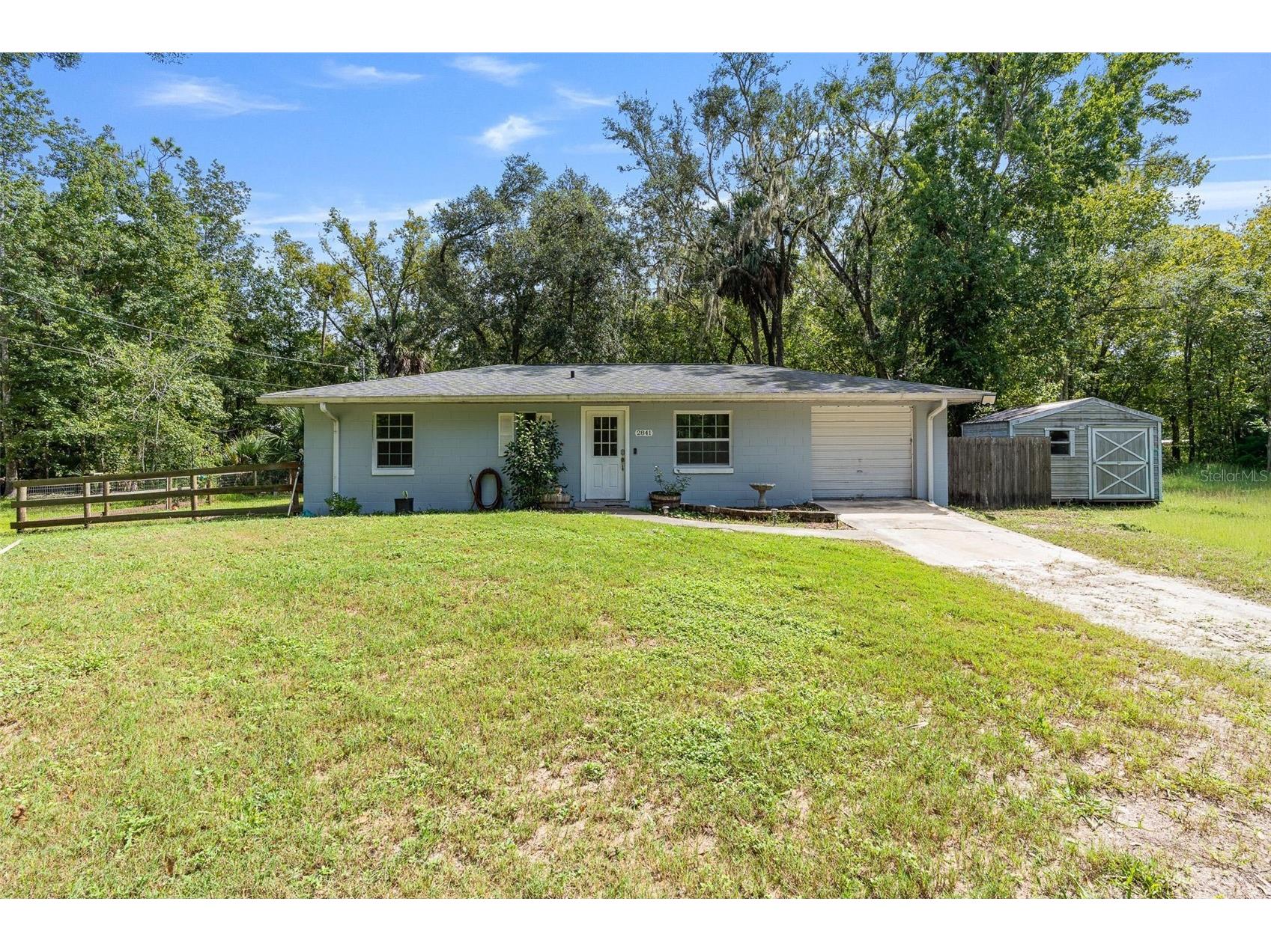 2841 Belinda Drive Deland FL 32720 V4945284 image35