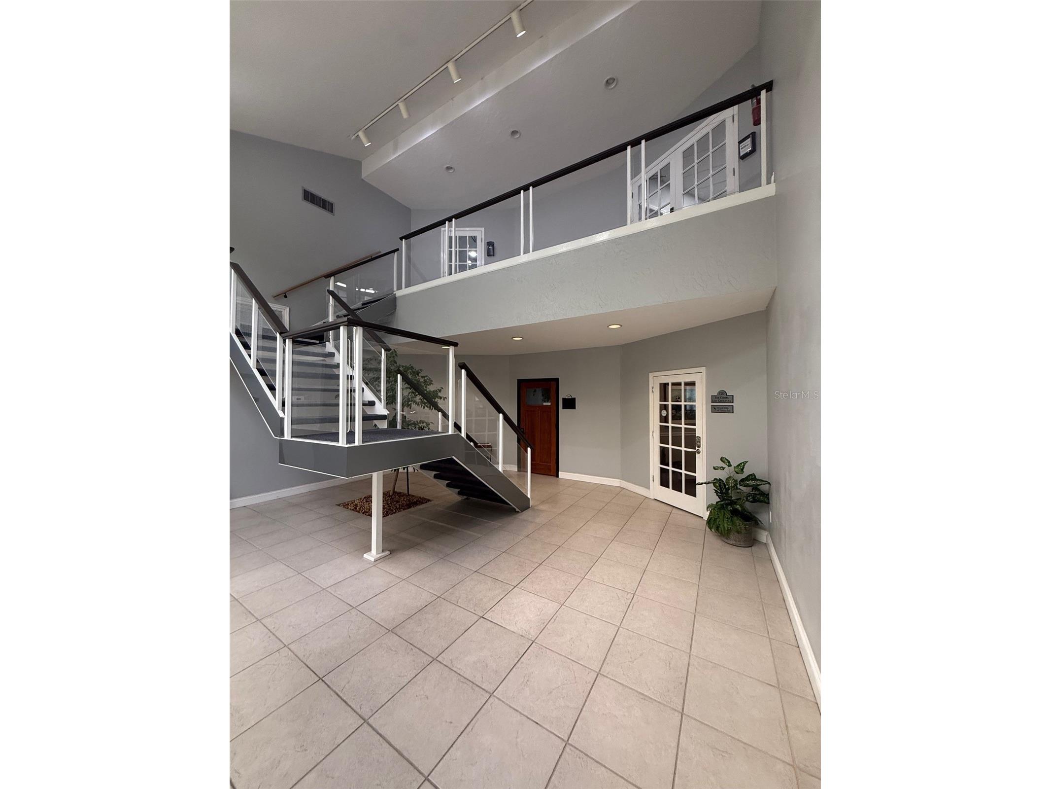 2841 Executive Drive #200 Clearwater FL 33762 W7881692 image3