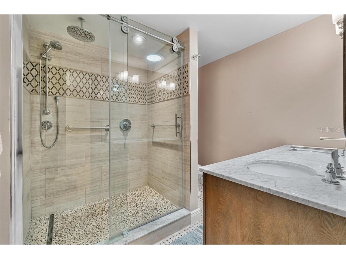 2842 16th Avenue N Saint Petersburg FL 33713 TB8426715 image19