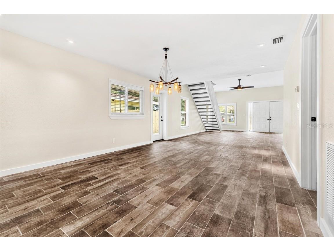 2842 16th Avenue N Saint Petersburg FL 33713 TB8426715 image7