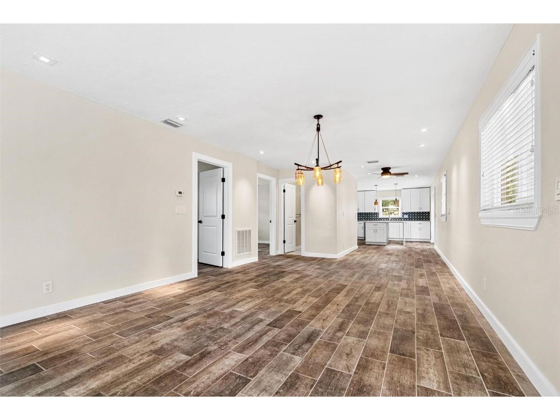 2842 16th Avenue N Saint Petersburg FL 33713 TB8426715 image8