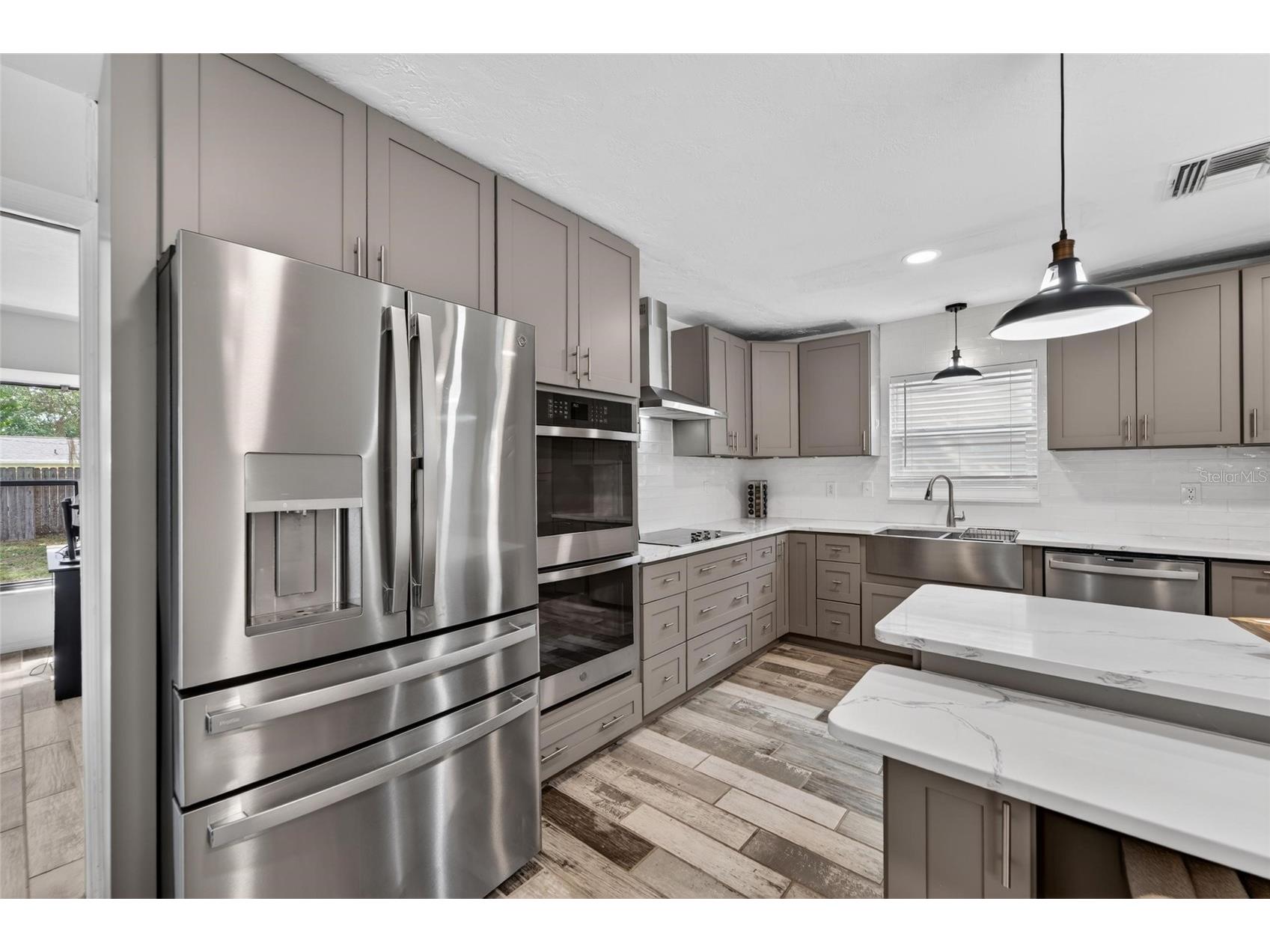 2842 61st Lane N Saint Petersburg FL 33710 TB8499446 image10