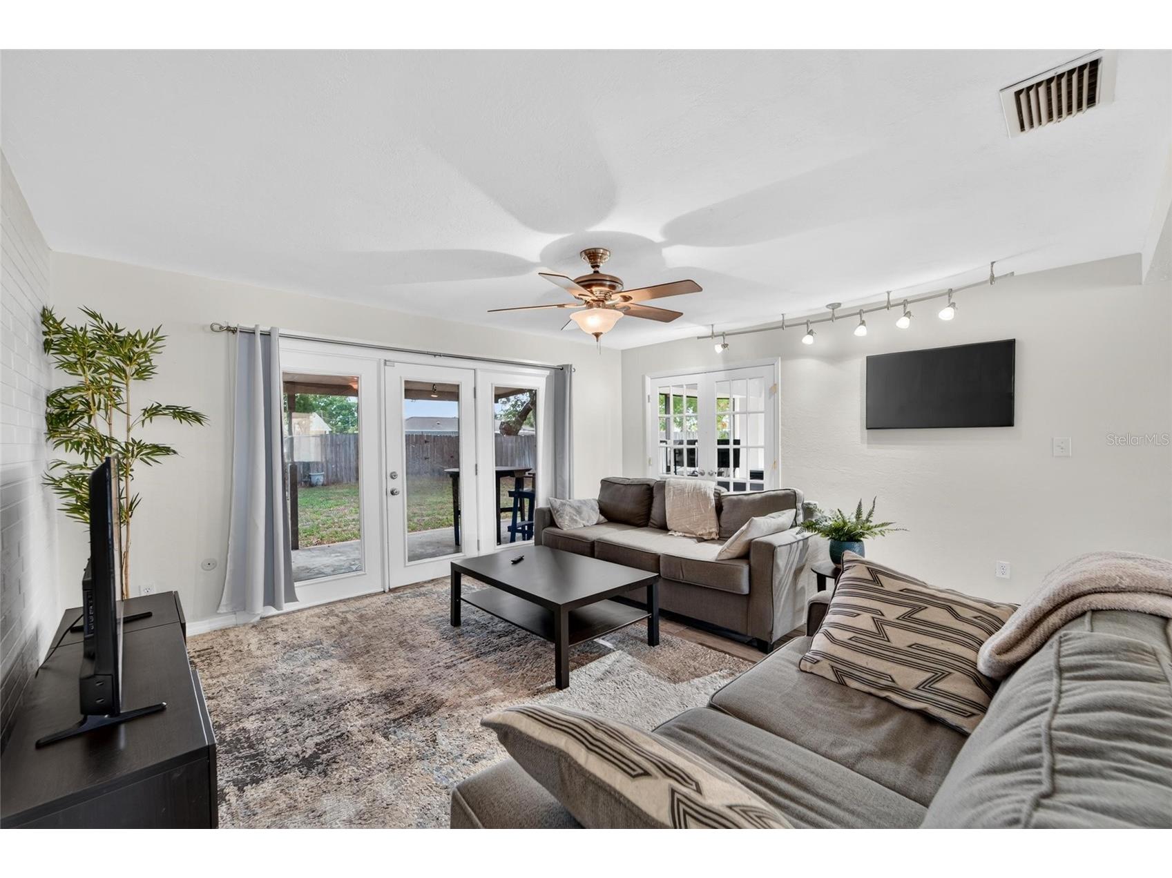 2842 61st Lane N Saint Petersburg FL 33710 TB8499446 image15