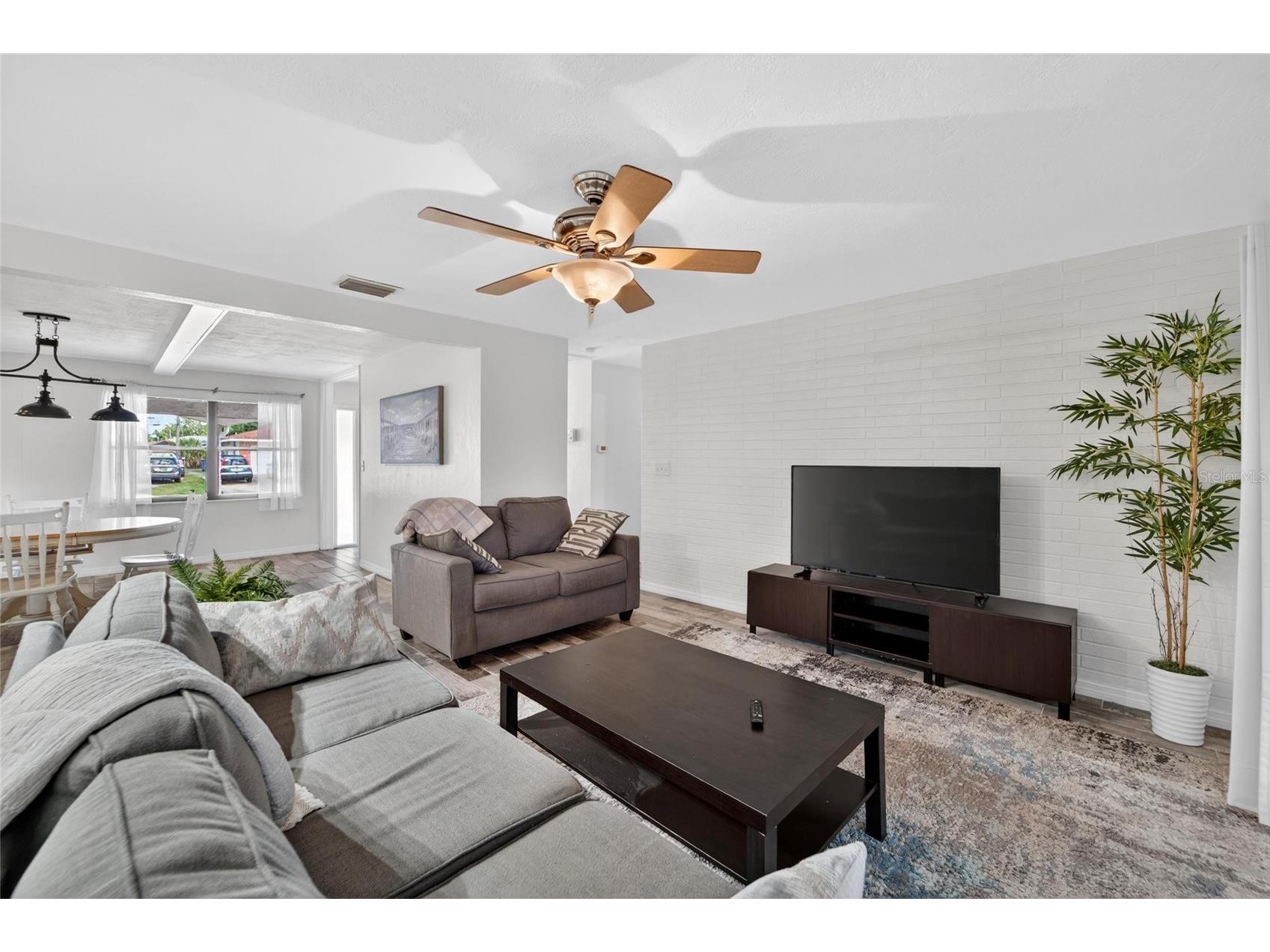 2842 61st Lane N Saint Petersburg FL 33710 TB8499446 image17
