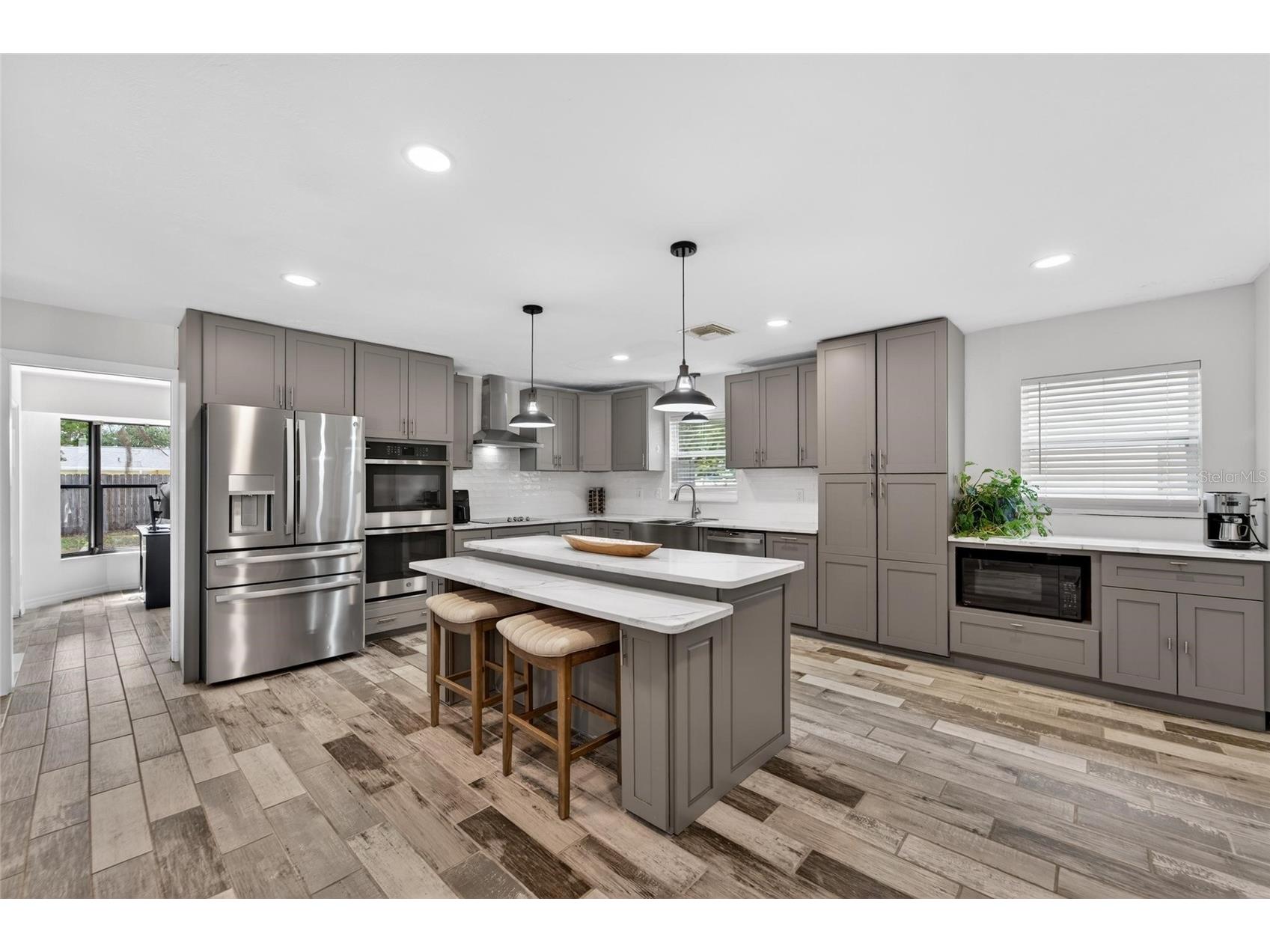 2842 61st Lane N Saint Petersburg FL 33710 TB8499446 image5