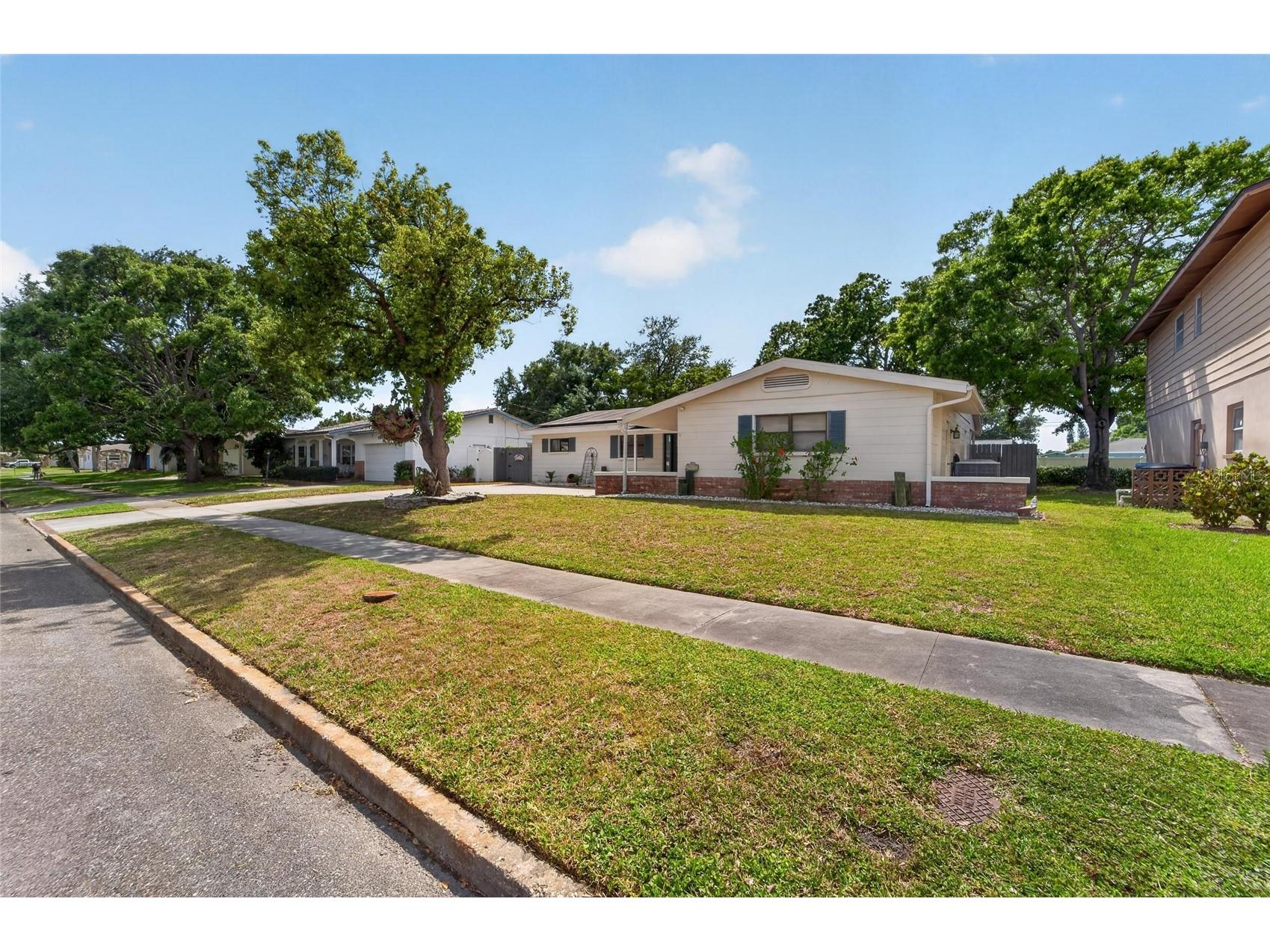 2842 61st Lane N Saint Petersburg FL 33710 TB8499446 image54