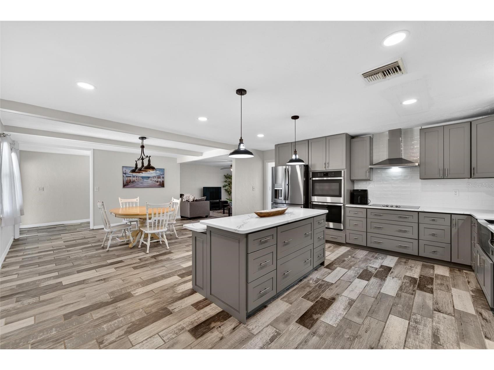 2842 61st Lane N Saint Petersburg FL 33710 TB8499446 image7
