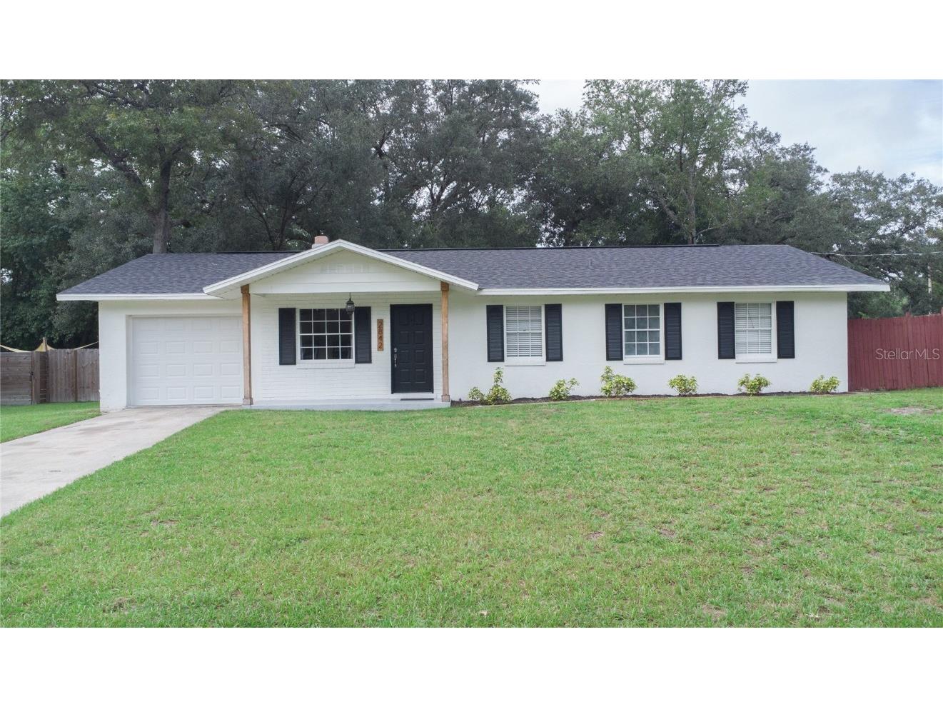 2842 NE 18th Terrace Ocala FL 34470 OM686312 image1