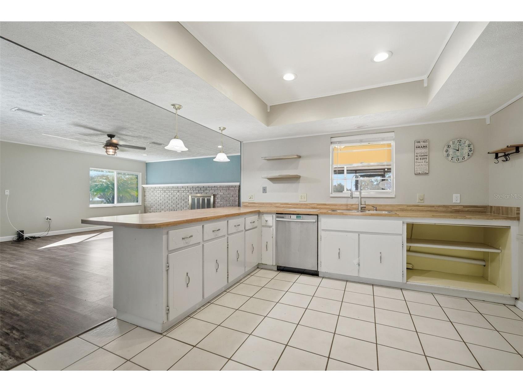 2842 Springdell Circle Valrico FL 33596 TB8473781 image49