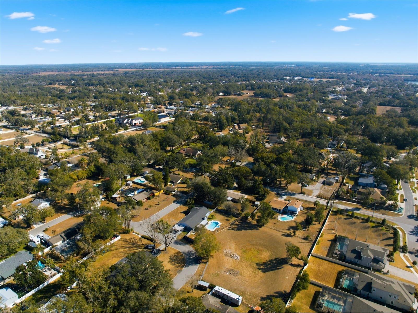 2842 Springdell Circle Valrico FL 33596 TB8473781 image85