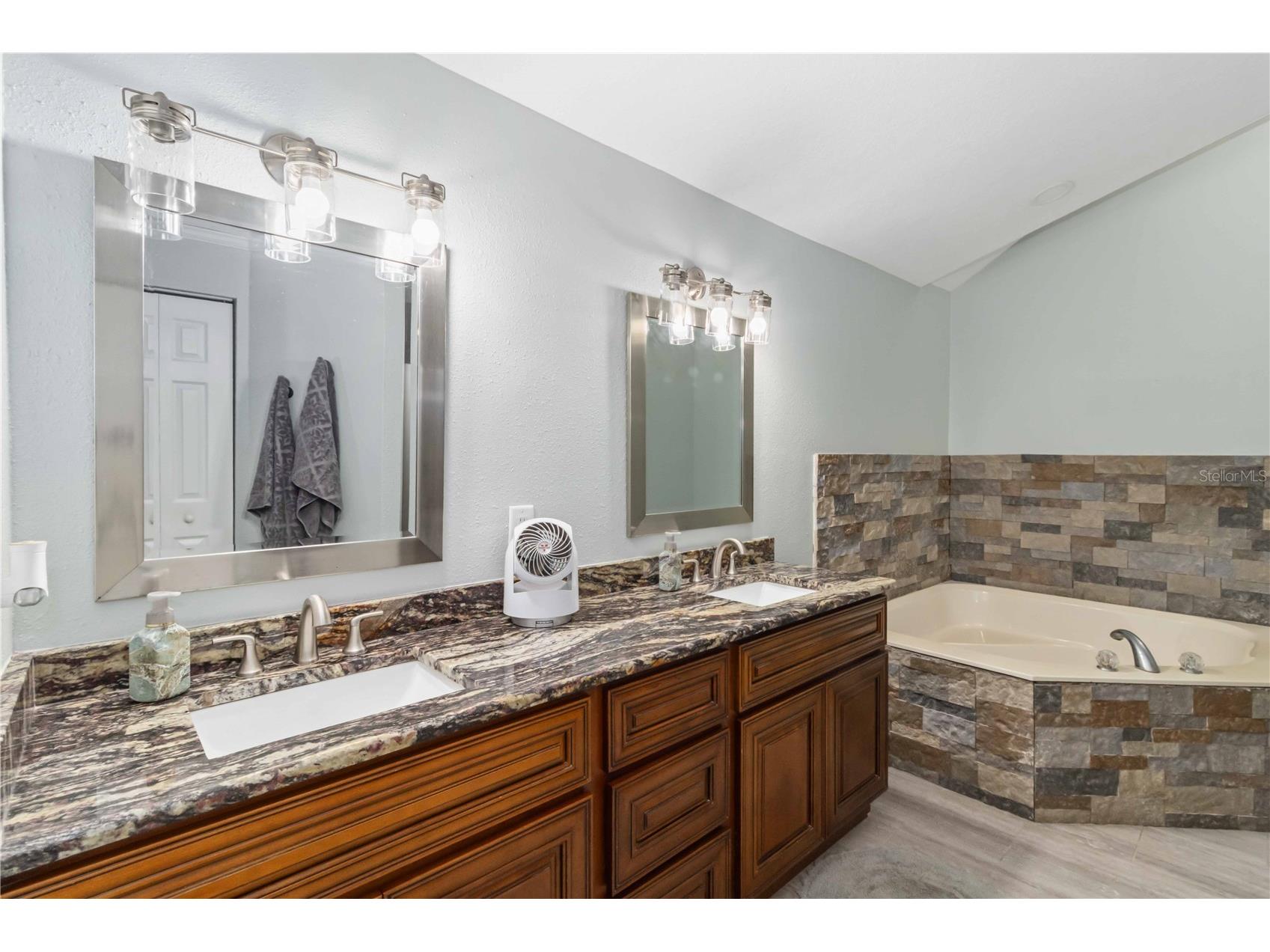 28424 Deedra Drive Wesley Chapel FL 33544 A4693084 image21
