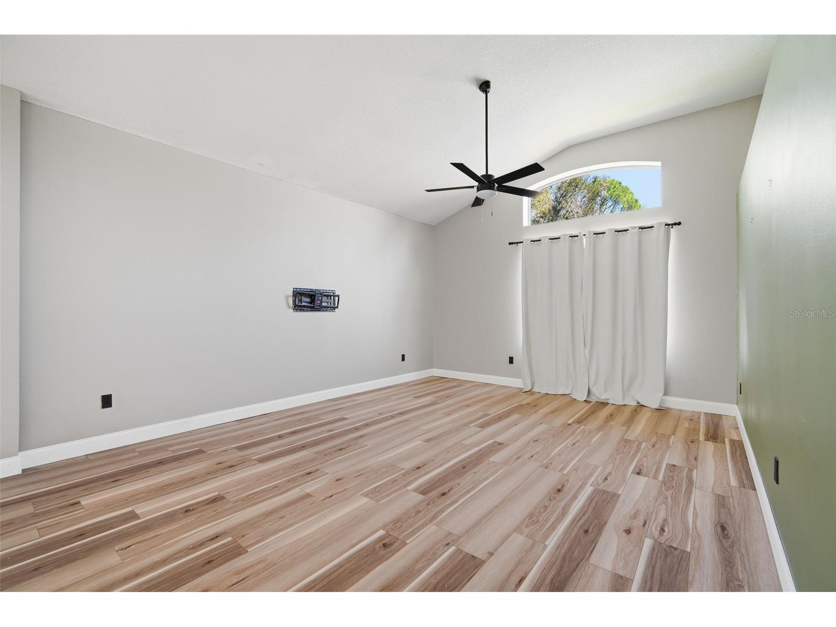 28427 Openfield Loop Wesley Chapel FL 33543 TB8484628 image24